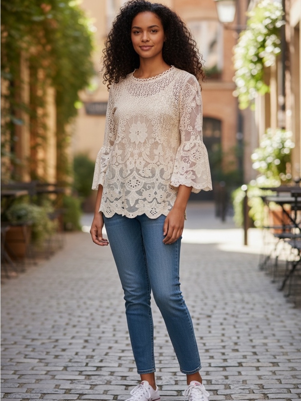 Multiples Cream Lace Boho Blouse Bell Sleeve Scalloped Hem Size Small
